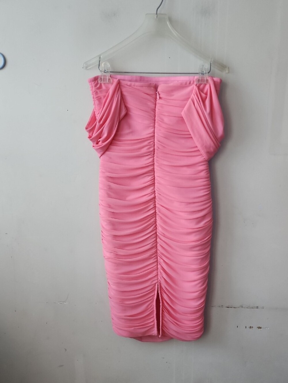 Fashion Nova Pink Ruched Off-Shoulder Midi Dress. New Without Tag - Picture 7 of 10